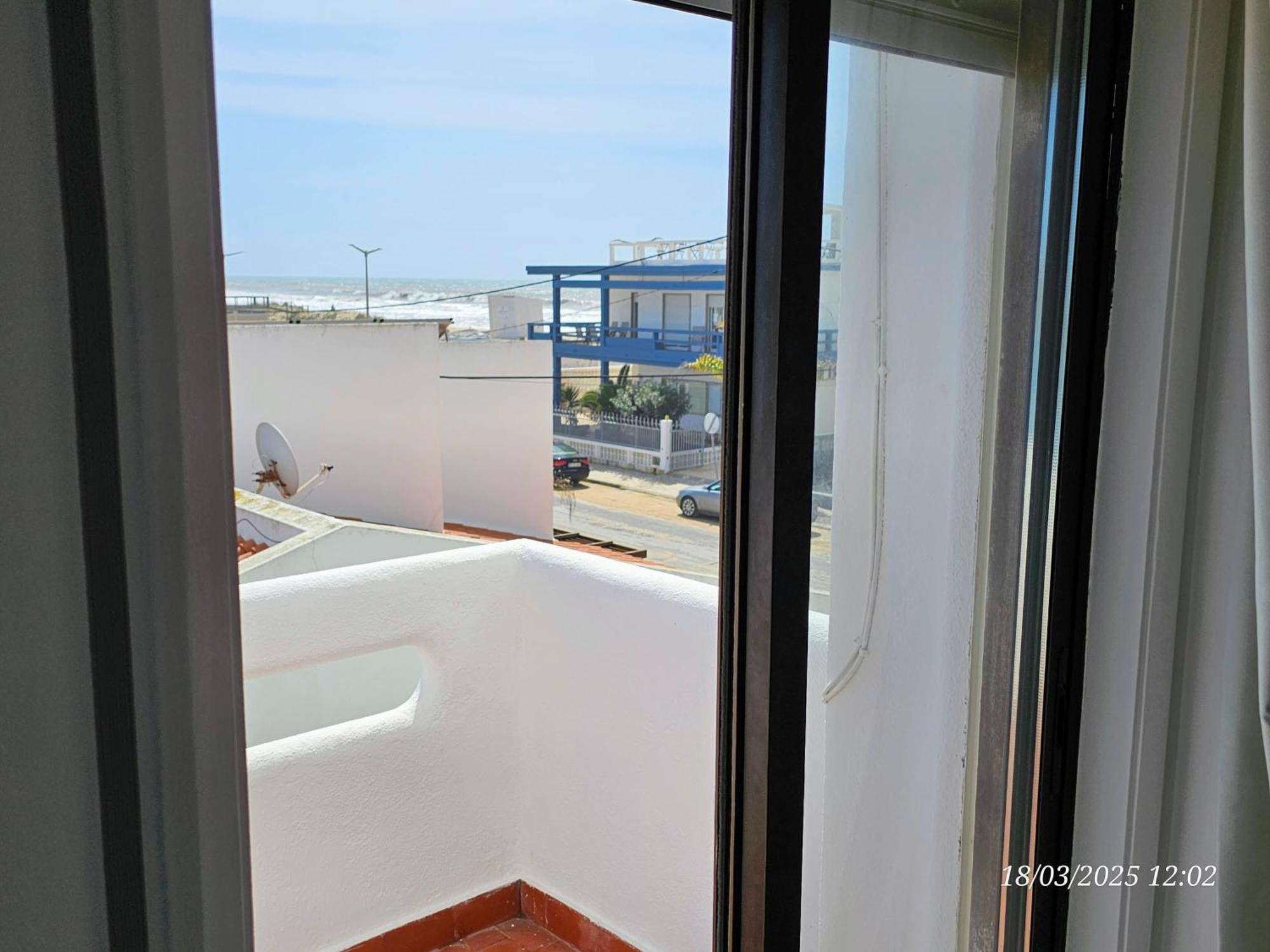 Blife Joraya Private Apartment Faro Bagian luar foto