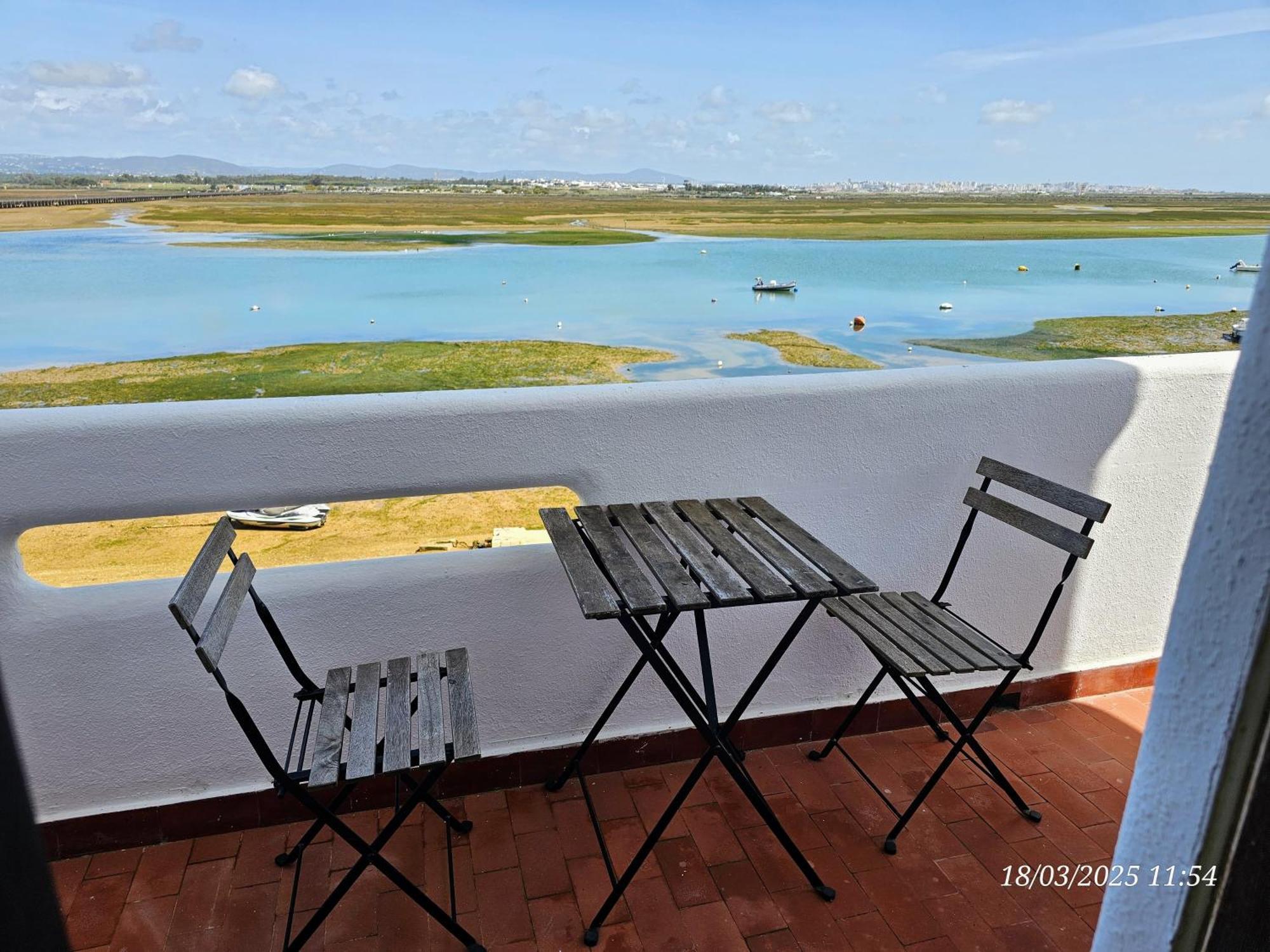 Blife Joraya Private Apartment Faro Bagian luar foto